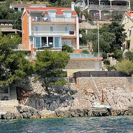 Villa Desiree Prizba Exterior photo